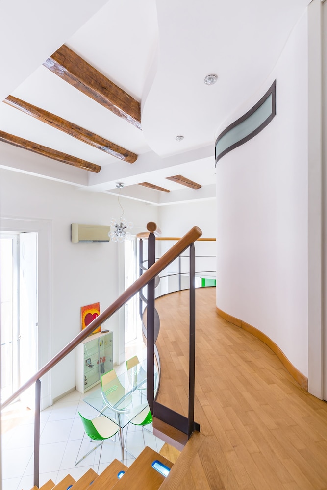 Design Studio Duplex at National Museum