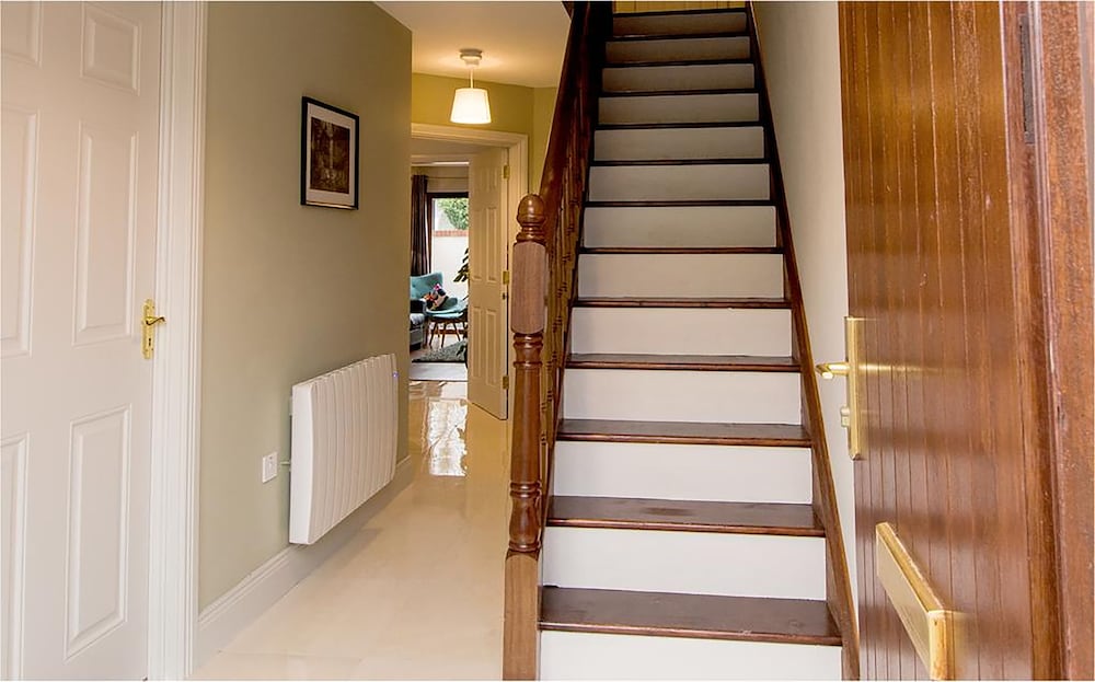 W8 Village view 3