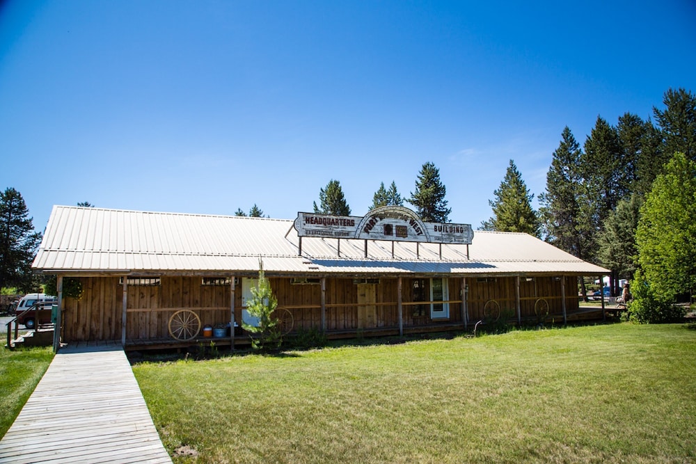 Bend-Sunriver RV Campground