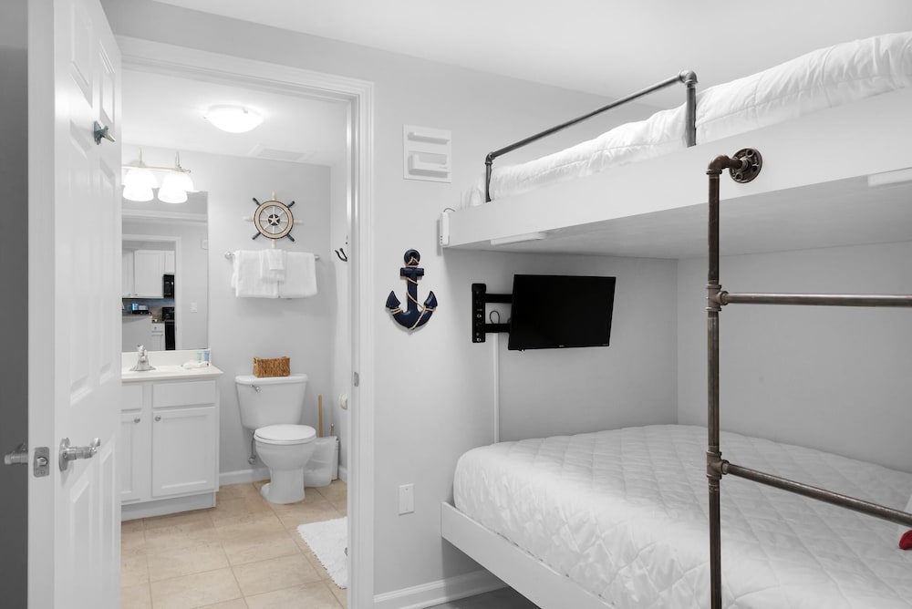 Palms Resort #2711 Jr. 2BR