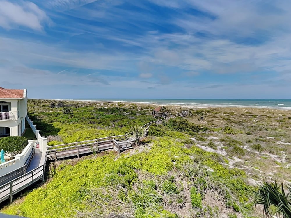 Hibiscus 301-A by Distinctive Beach Rentals