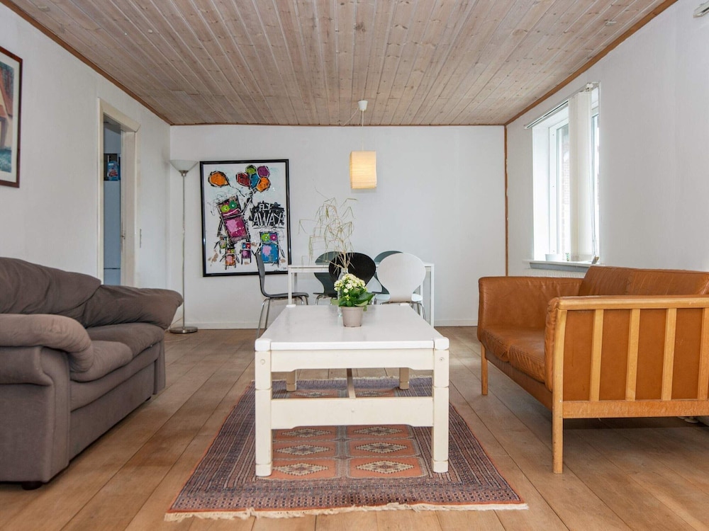 6 Person Holiday Home in Ringkobing-by Traum