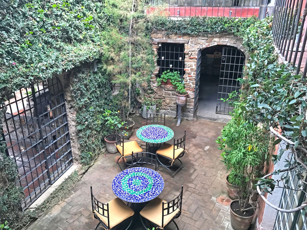Casa Roja
