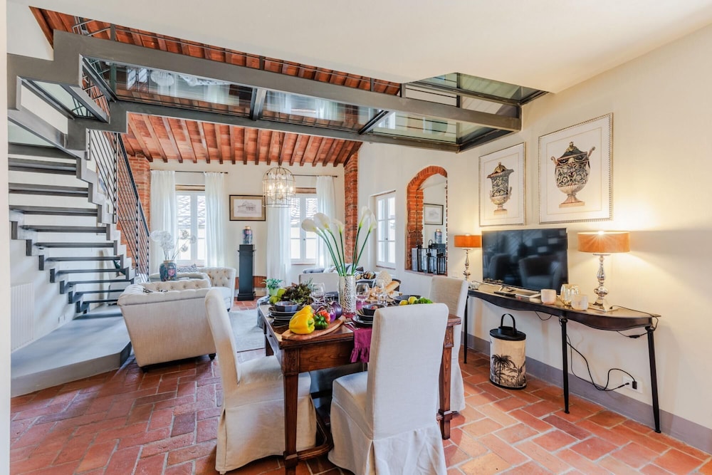 Casa Lucky a Modern Lucca Penthouse