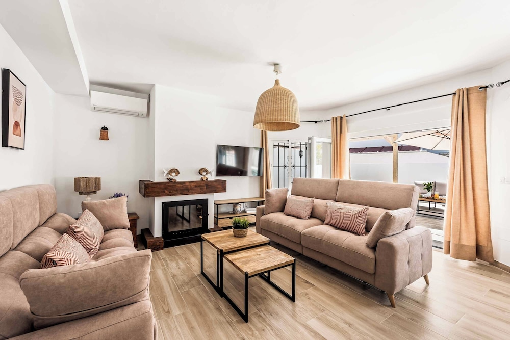 Villa El Algarrobo