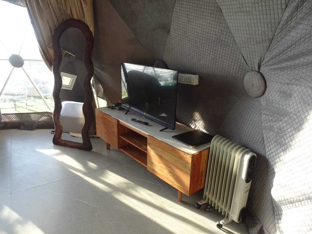 Shiku Glamping Stays