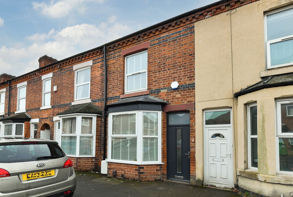 Claude House