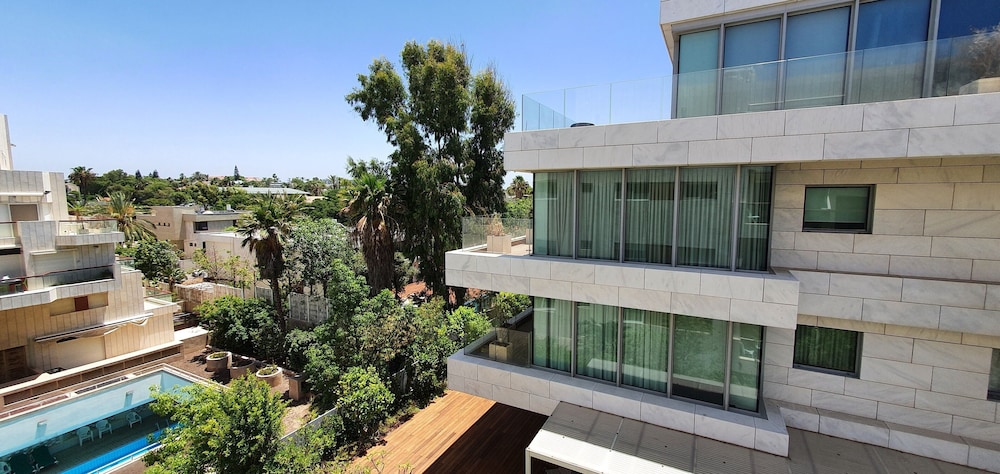 Beautiful Apartment Near Beach H1