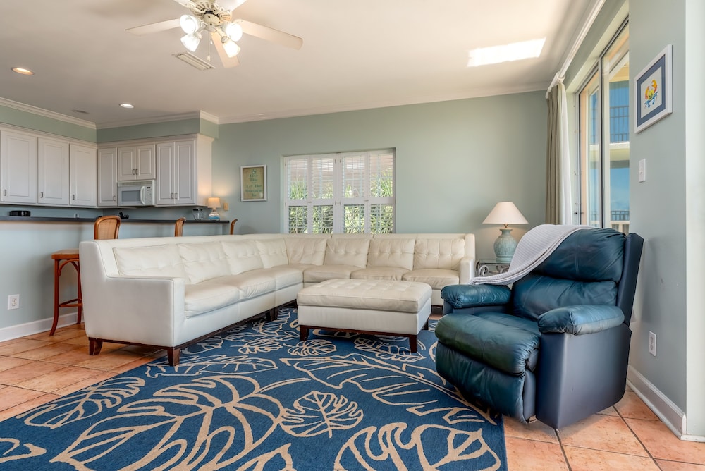 Dauphin Luv A - Beach Club #201-a 2 Bedroom Condo