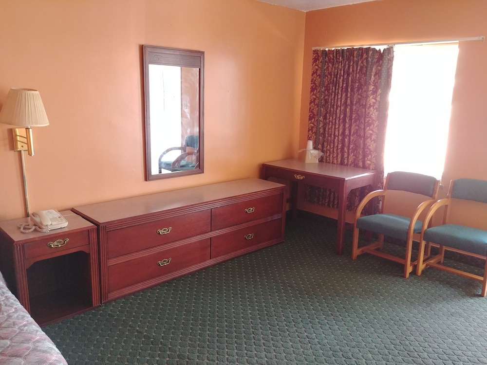 Budget Inn