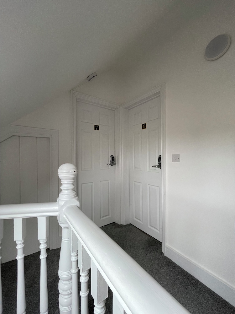 Golden Triangle Townhouse