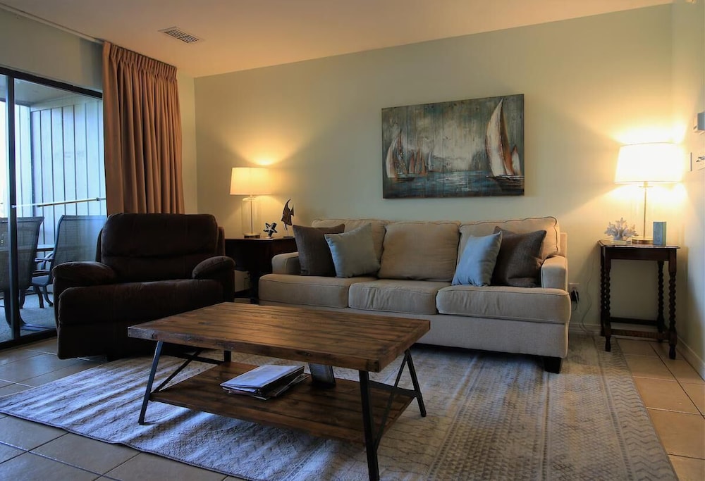 Seascape Lakefront Villas 124