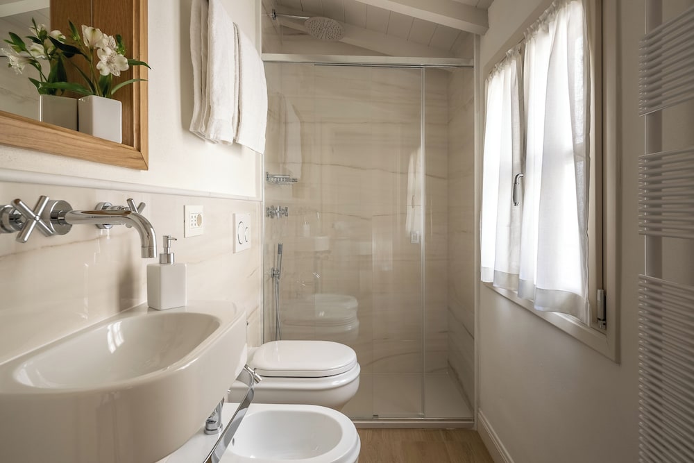 Deservi Luxury Apartments