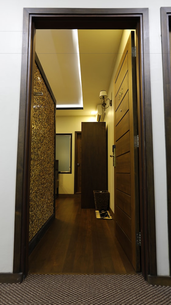 Cloud 10 Boutique Hotel