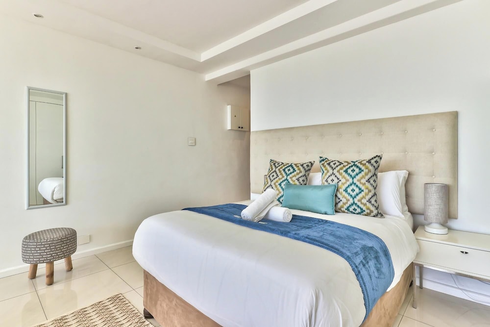Mouille Point 1bed Apartment w View Seatide Studio