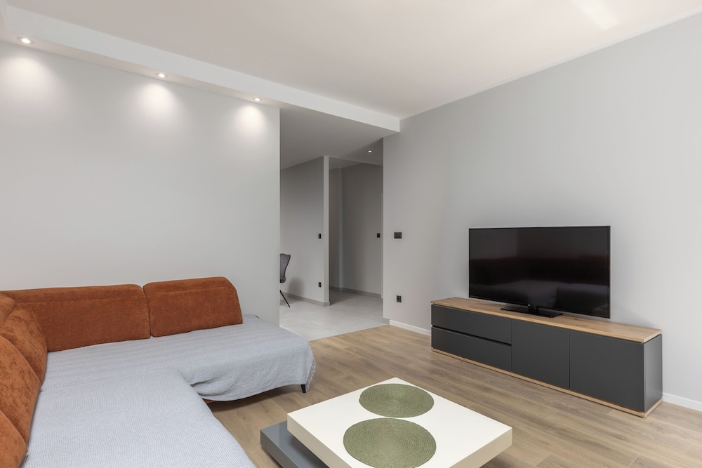 Beachfront Apartment Crikvenica view 3