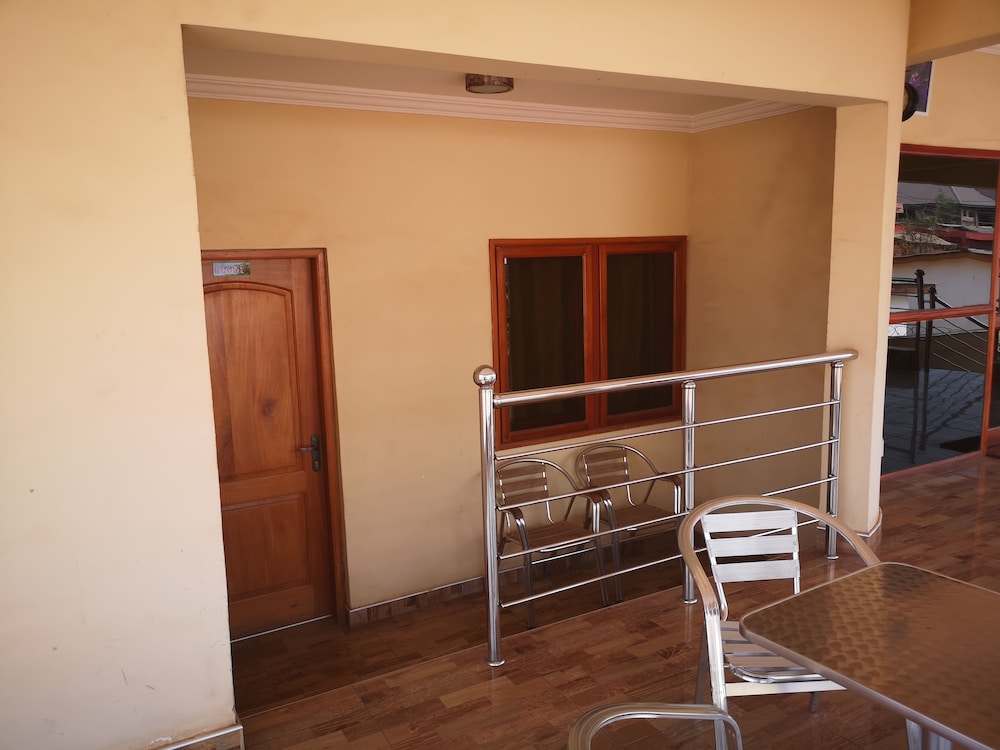 The Golden Apple Guest House