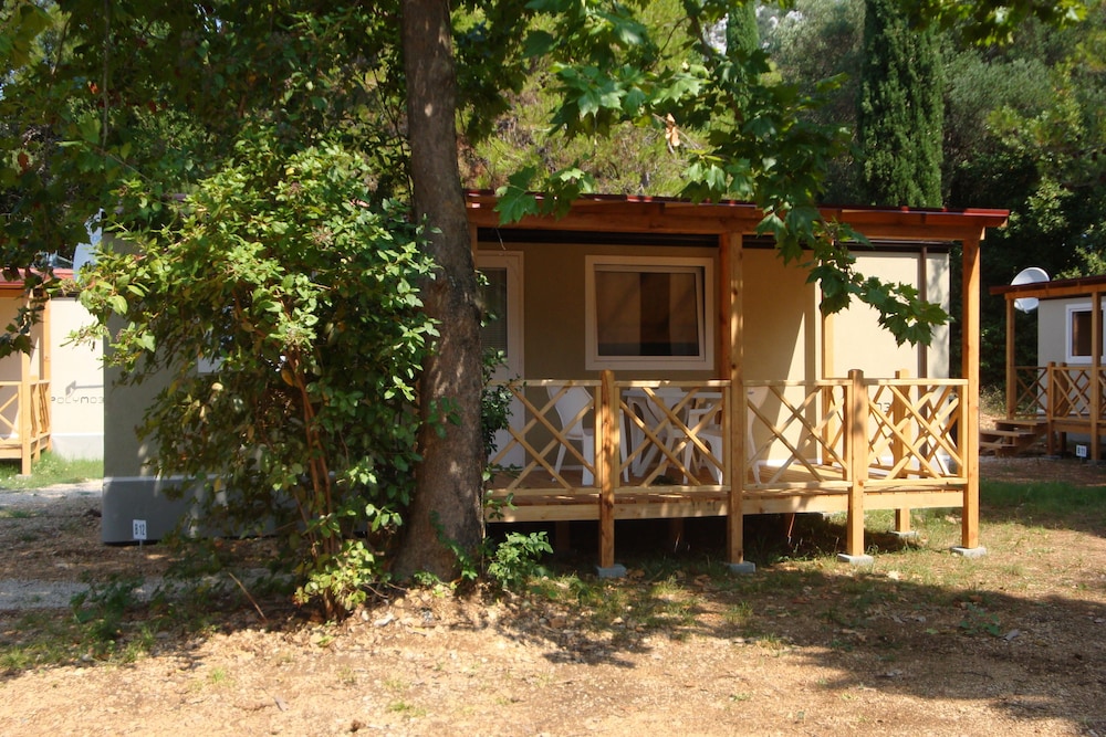 Camp Perna