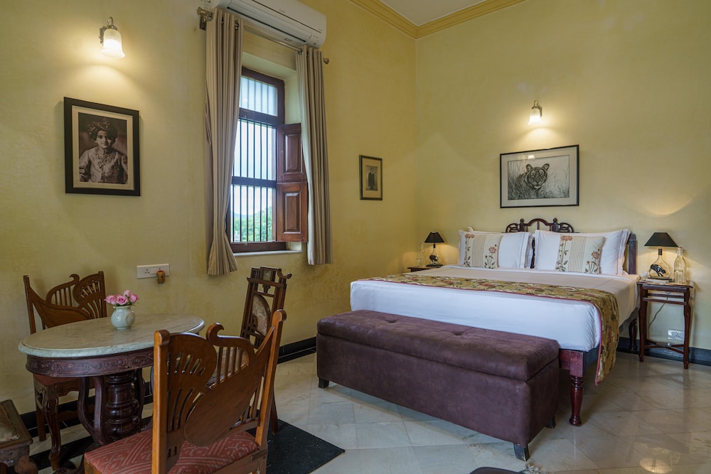 Amã Stays & Trails Abhay Manor, Kaali Toonk view 2