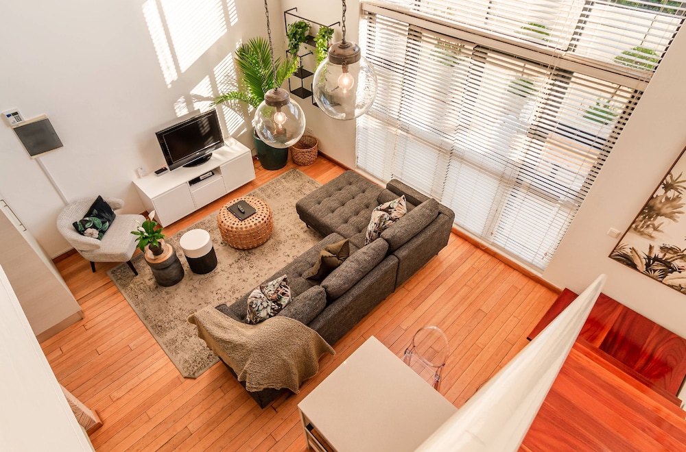 The Ivy Apartments