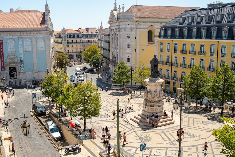 Chiado Apartments