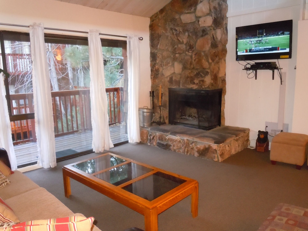 Snow Summit Townhouse Rentals & Sales