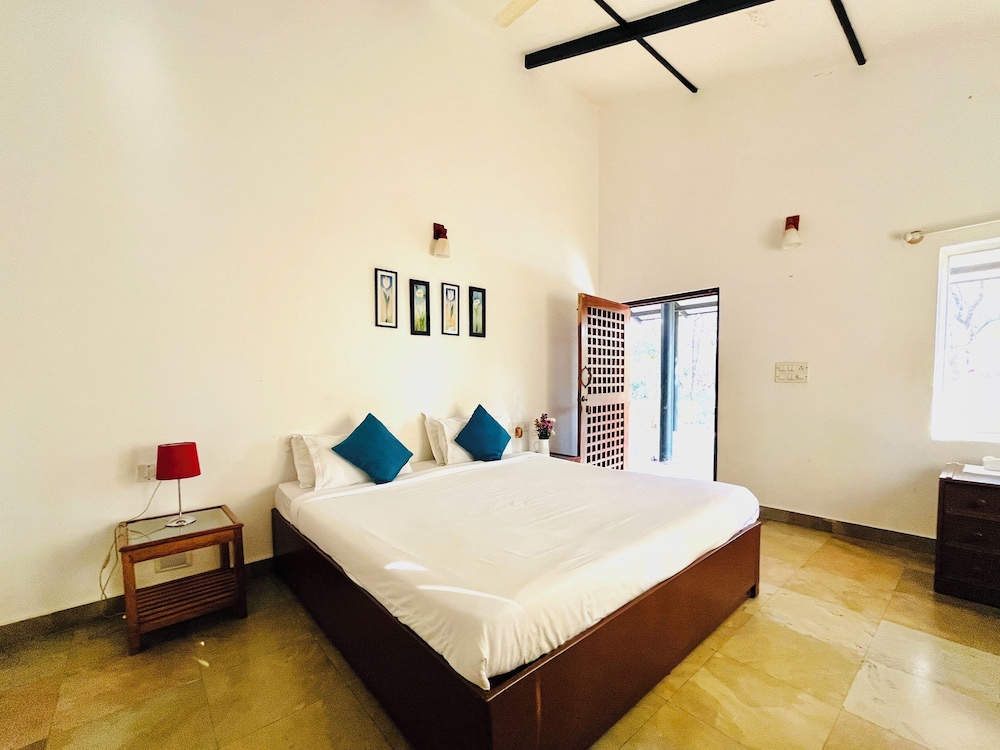 The Hideaway Hosur