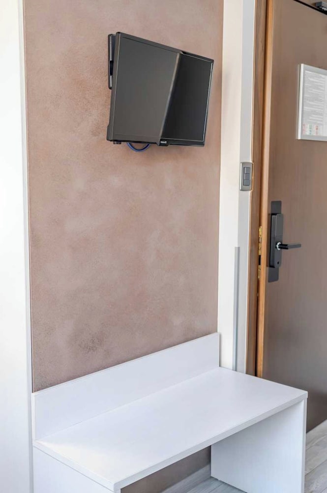 Hotel 3comfort and Serenity Heart of Ventimiglia
