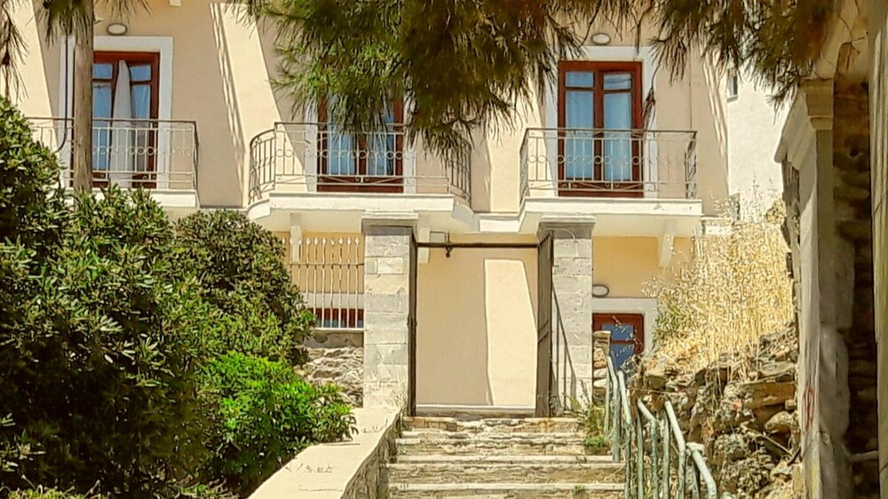 Hotel Electra Syros Boutique Hotel - Image 1