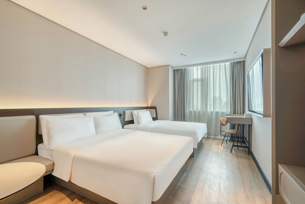 HanTing Hotel