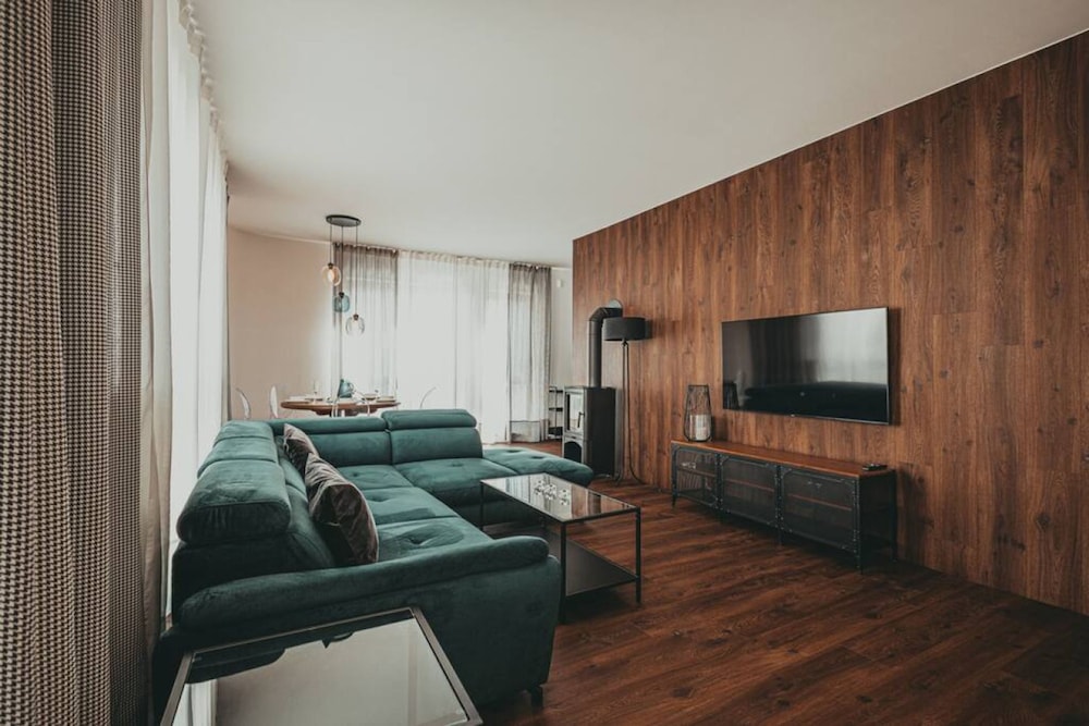 Escada Luksusowy Apartament Z Kominkiem i Tarasem
