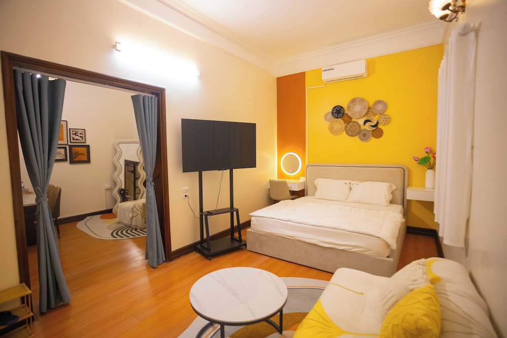 Alula Residence Homestay