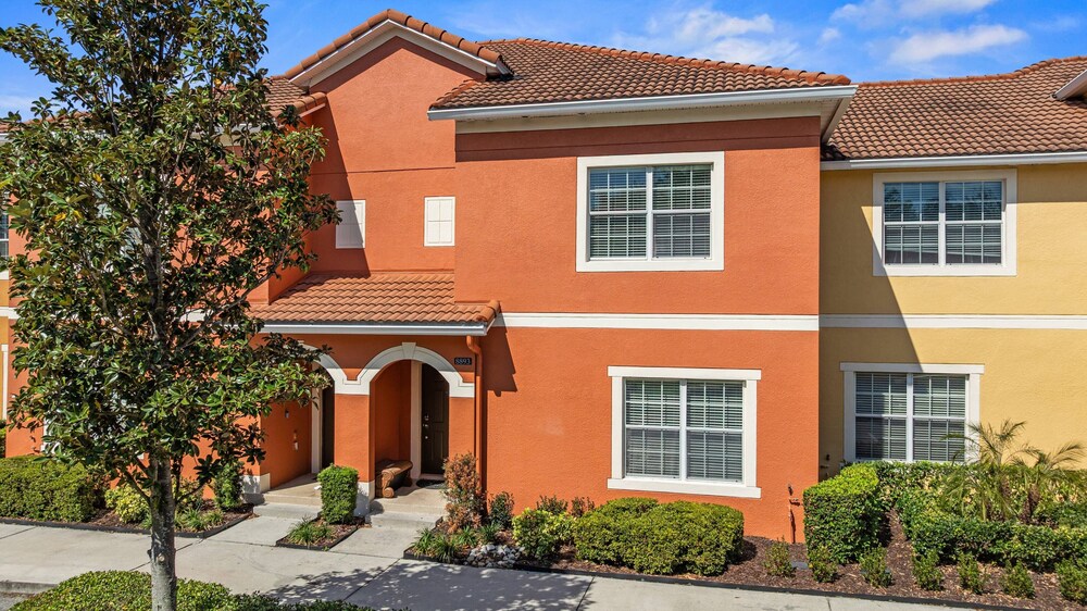 8893 Candy Palm Road