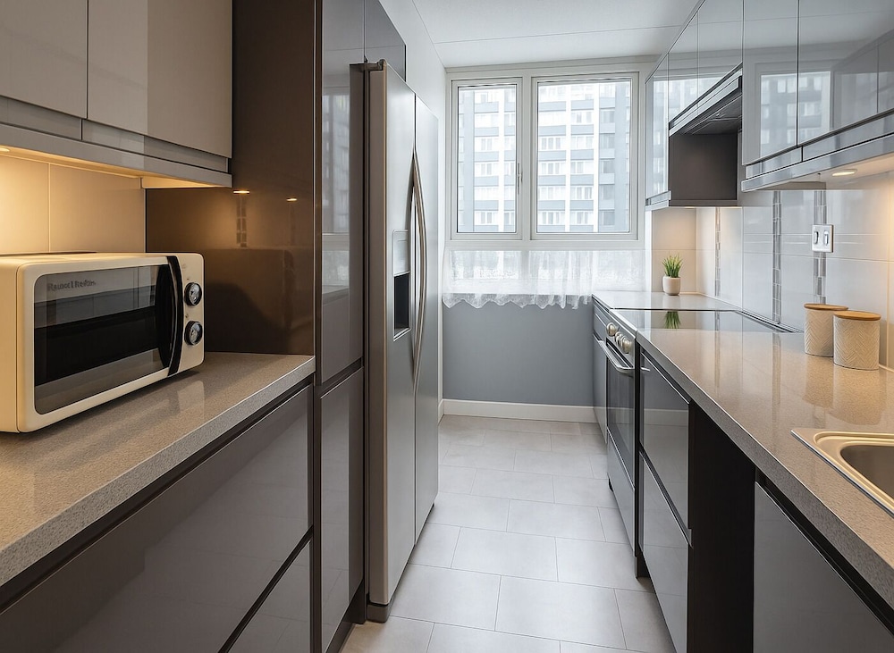 Elegant 2 Bedroom Apartment in Battersea