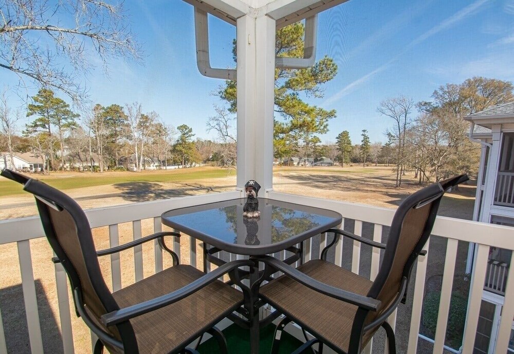 Waterway Village 3i 2 Bedroom Condo