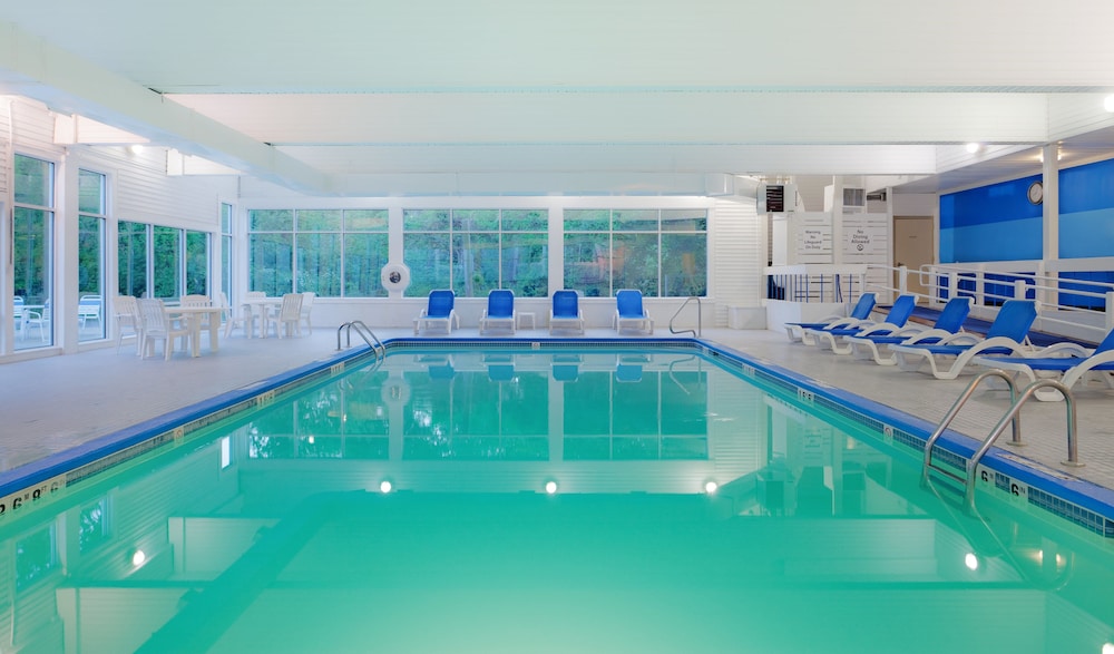 Iris Hotel Cape Cod
