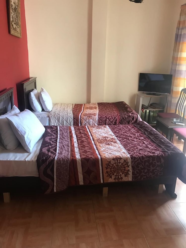 Weekend Furnished Apartment view 4