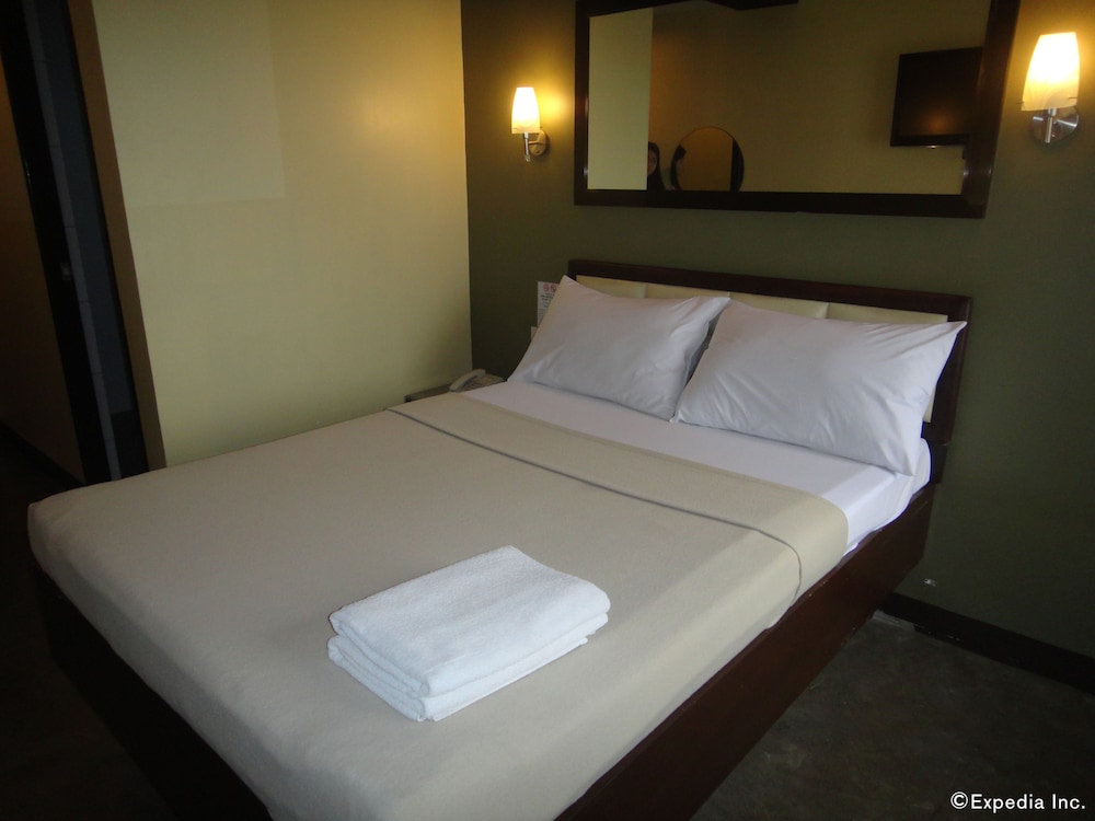 Cebu Vacations - Express Inn - Cebu Hotel - Property Image 5