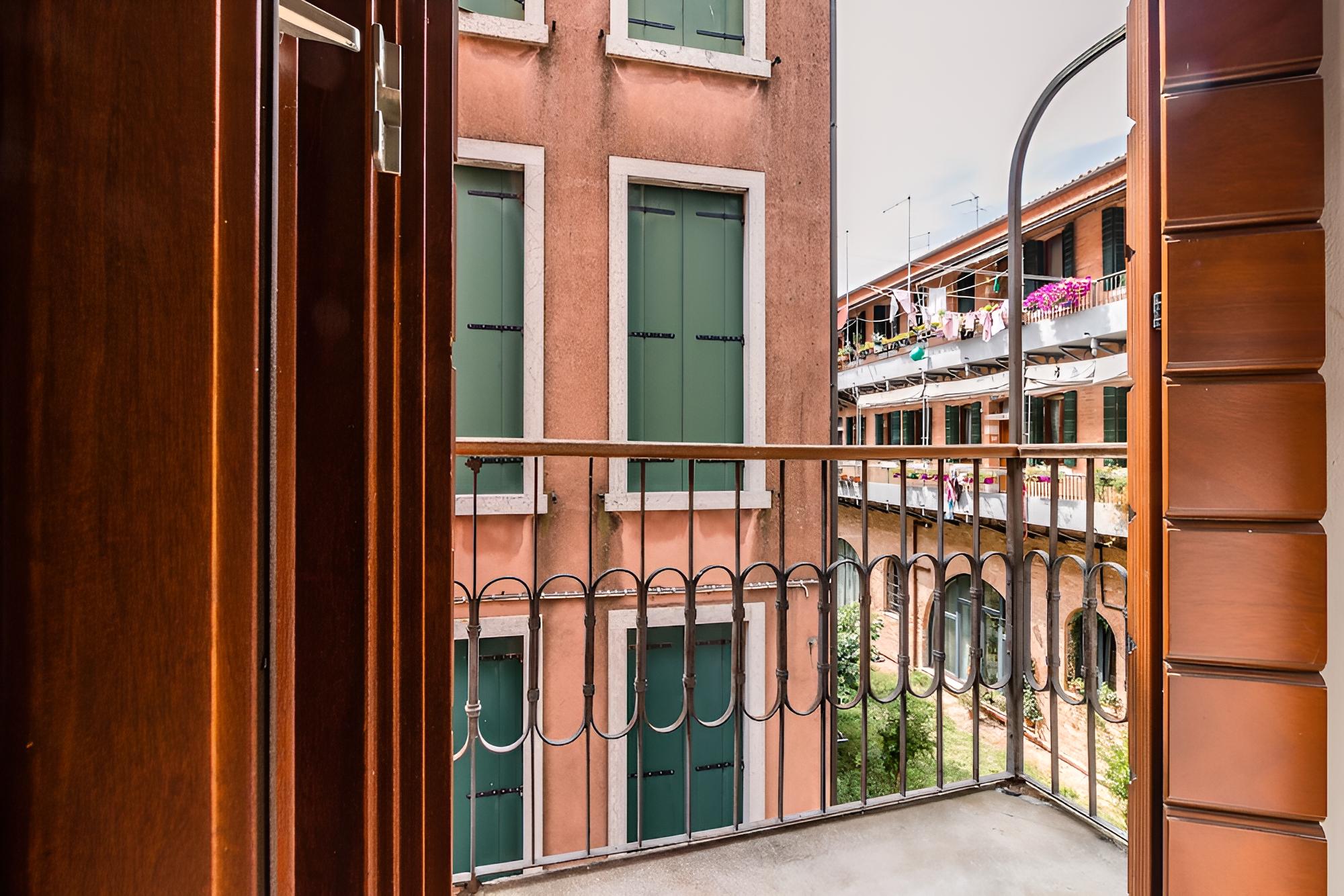 The Venetian Canal View