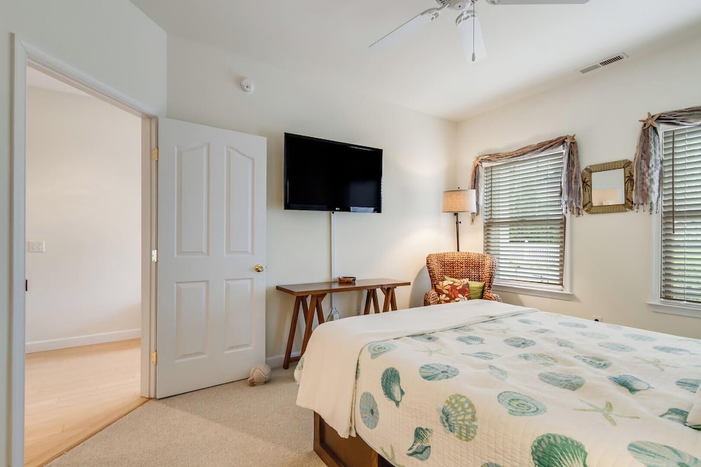 Smithfield Court 2 #102