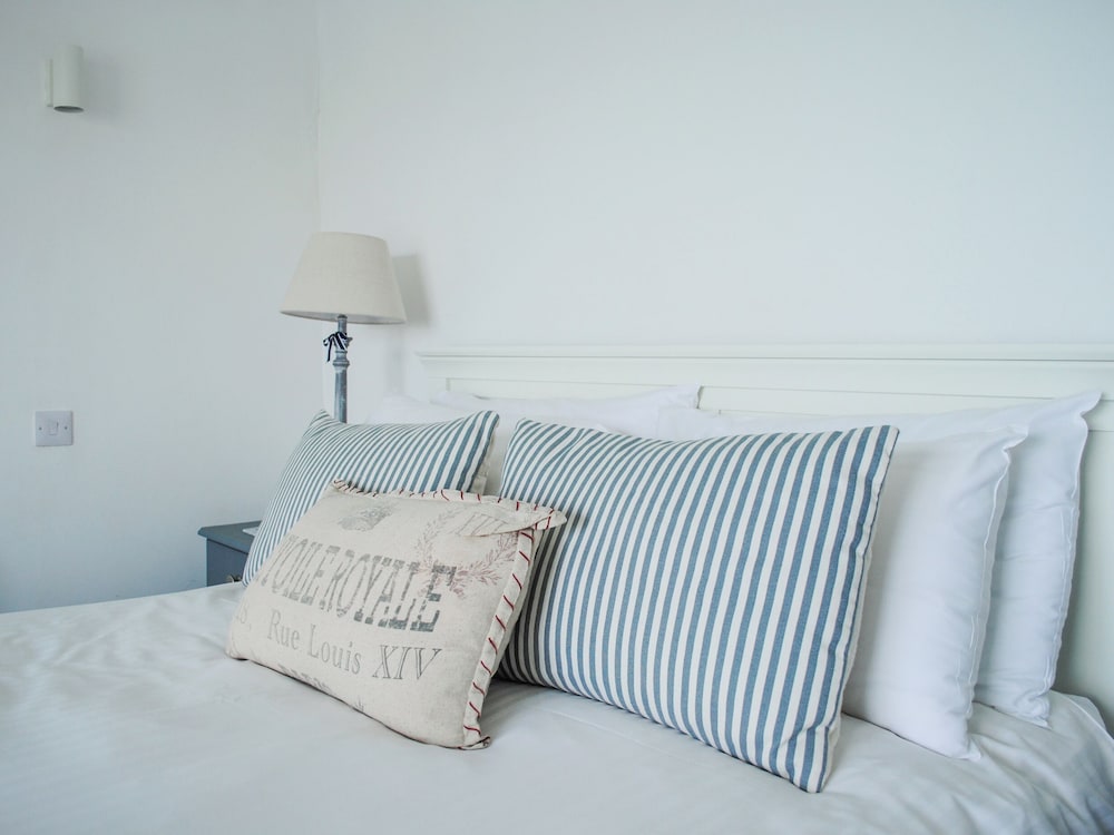 32 The Salcombe