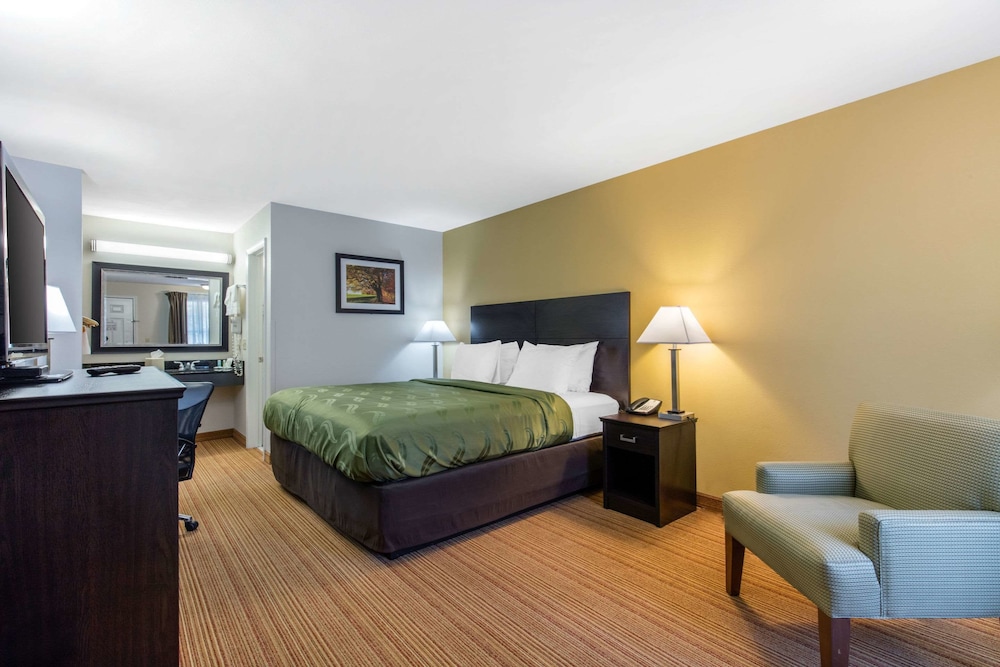Quality Inn Arab Hwy 231 - Property Image 1