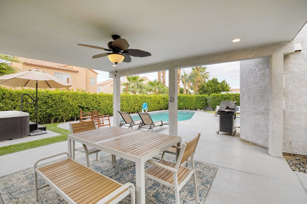 Desert Scarif Private Pool, Hot Tub, Putting Green, Near Coachella Festivals