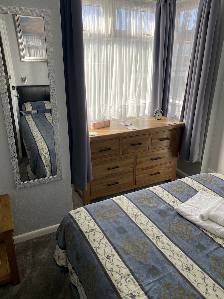 Inglewood Guesthouse