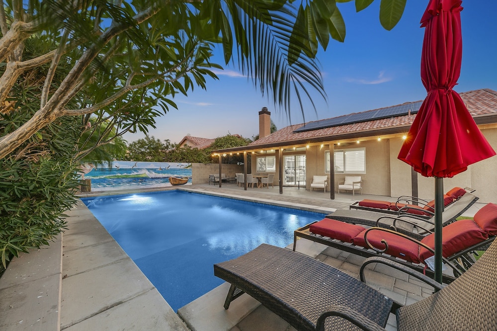 Desert Oasis Retreat Palm Meadows Gem 3 Bedroom Home