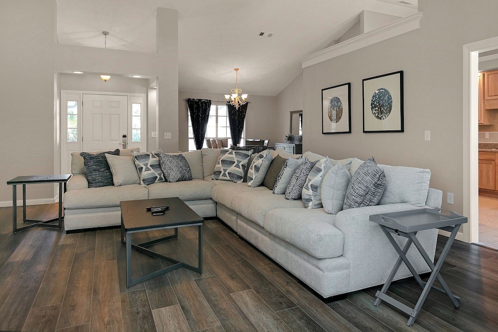 Happy Ours by Southern Vacation Rentals
