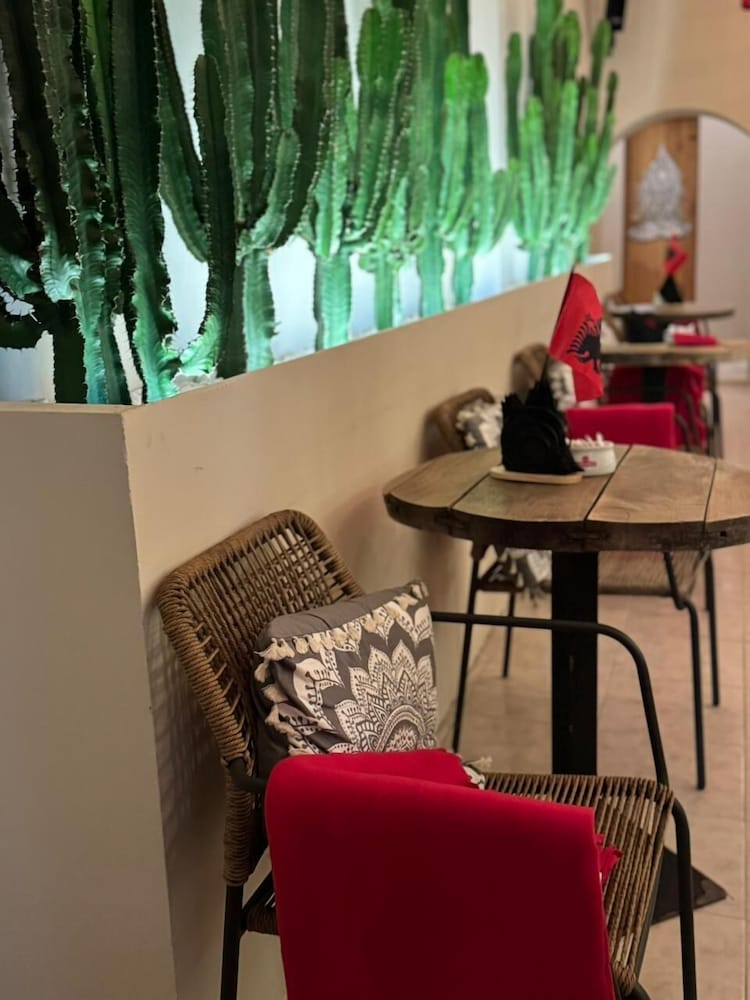Buddha House Hotel and Cocktail Bar