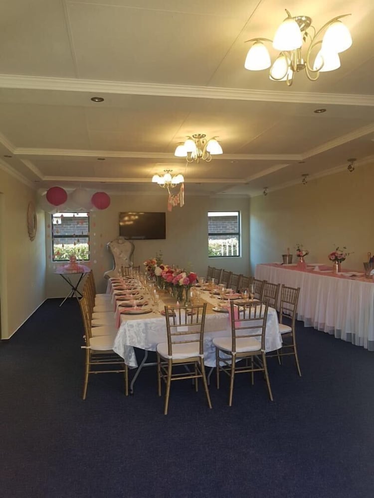 meeting & event spaces