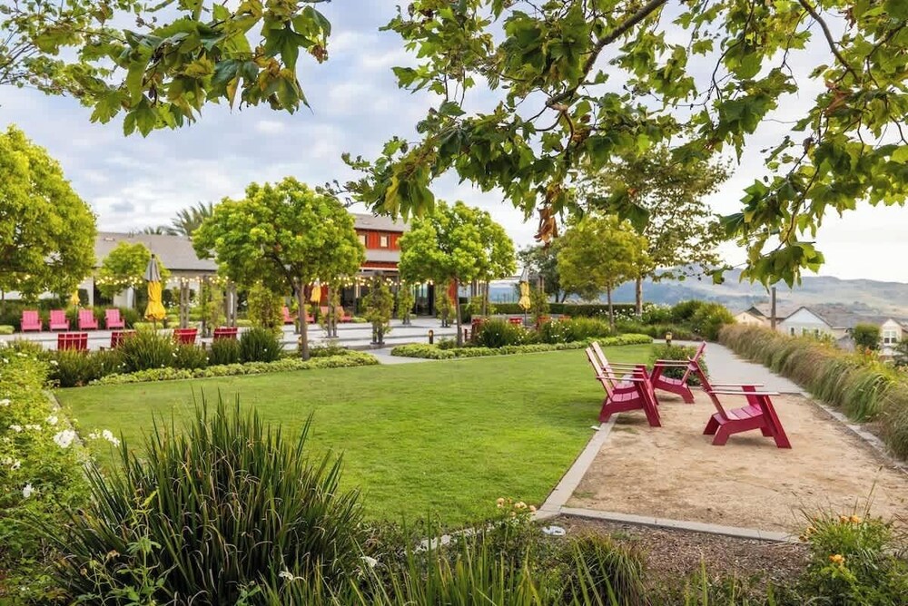 @ Marbella Lane - Curated 5BR in Upscale RMV Haven