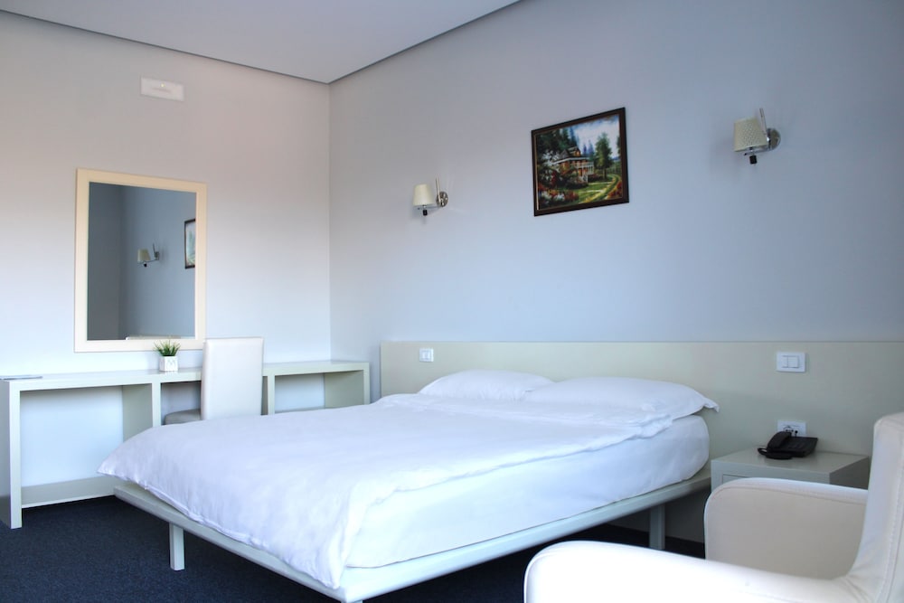 Gardenland Resort